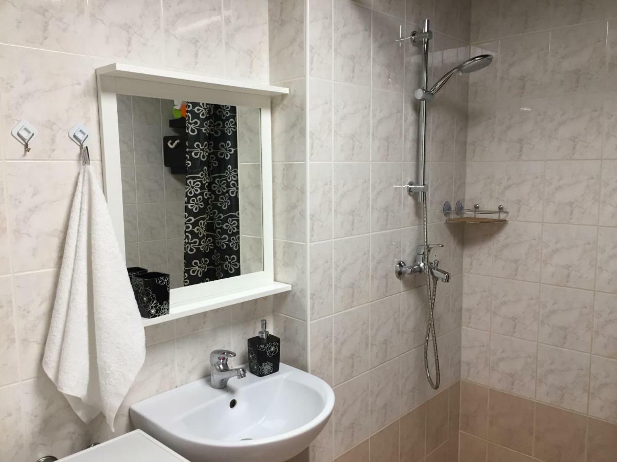 Apartment Near Centre Tartu Kültér fotó